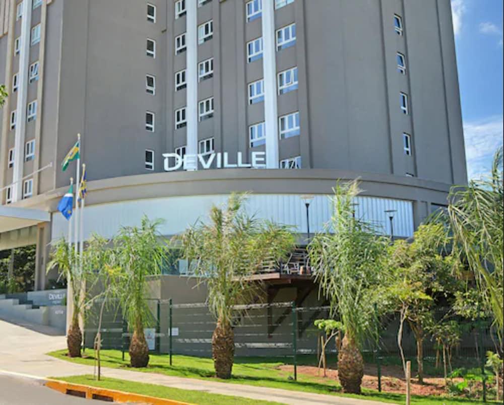 Hotel Deville Prime Cuiabá Exterior foto